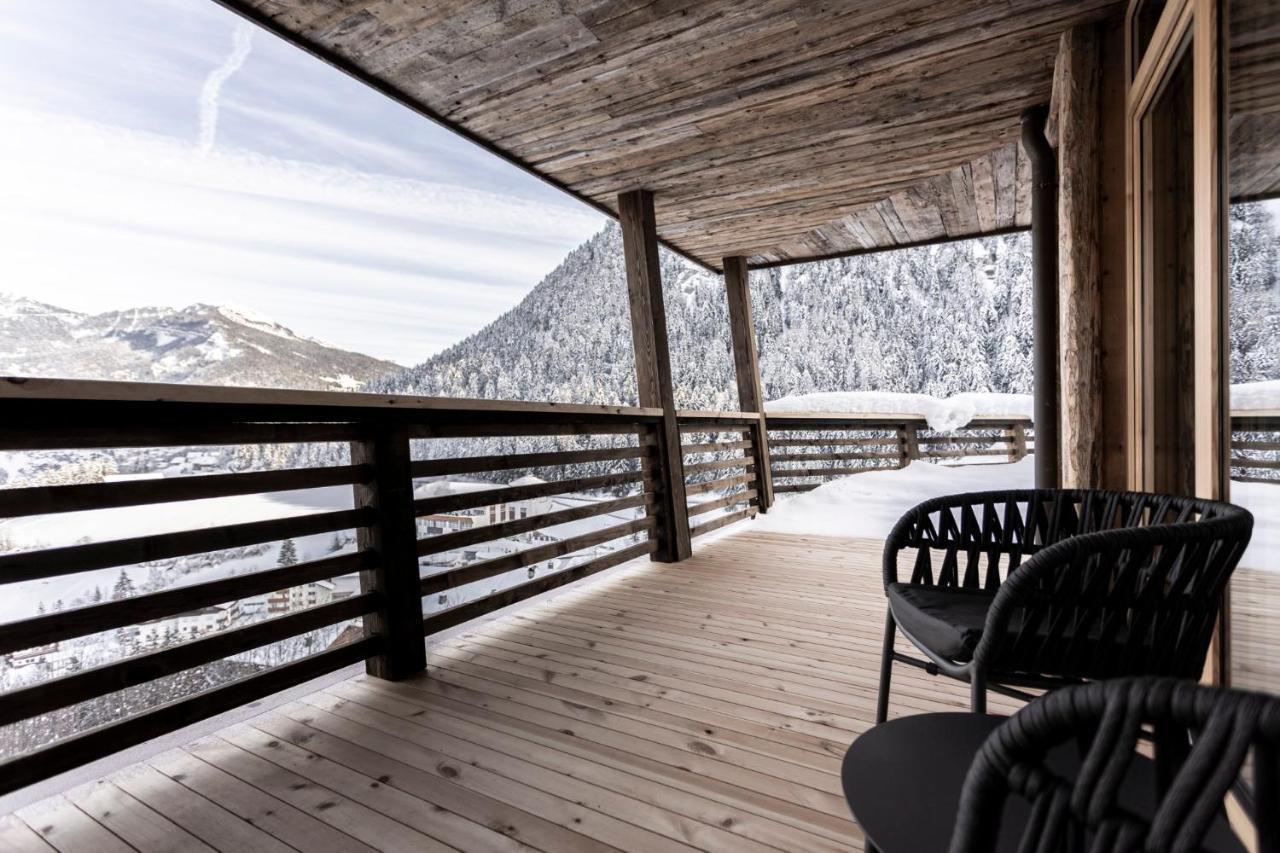 Hotel Niblea Dolomites Ortisei Exterior photo